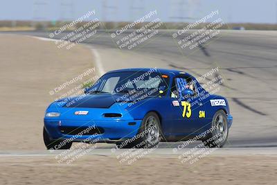 media/Oct-29-2022-CalClub SCCA (Sat) [[e05833b2e9]]/Race Group 3/Qualifying (Outside Grapevine)/